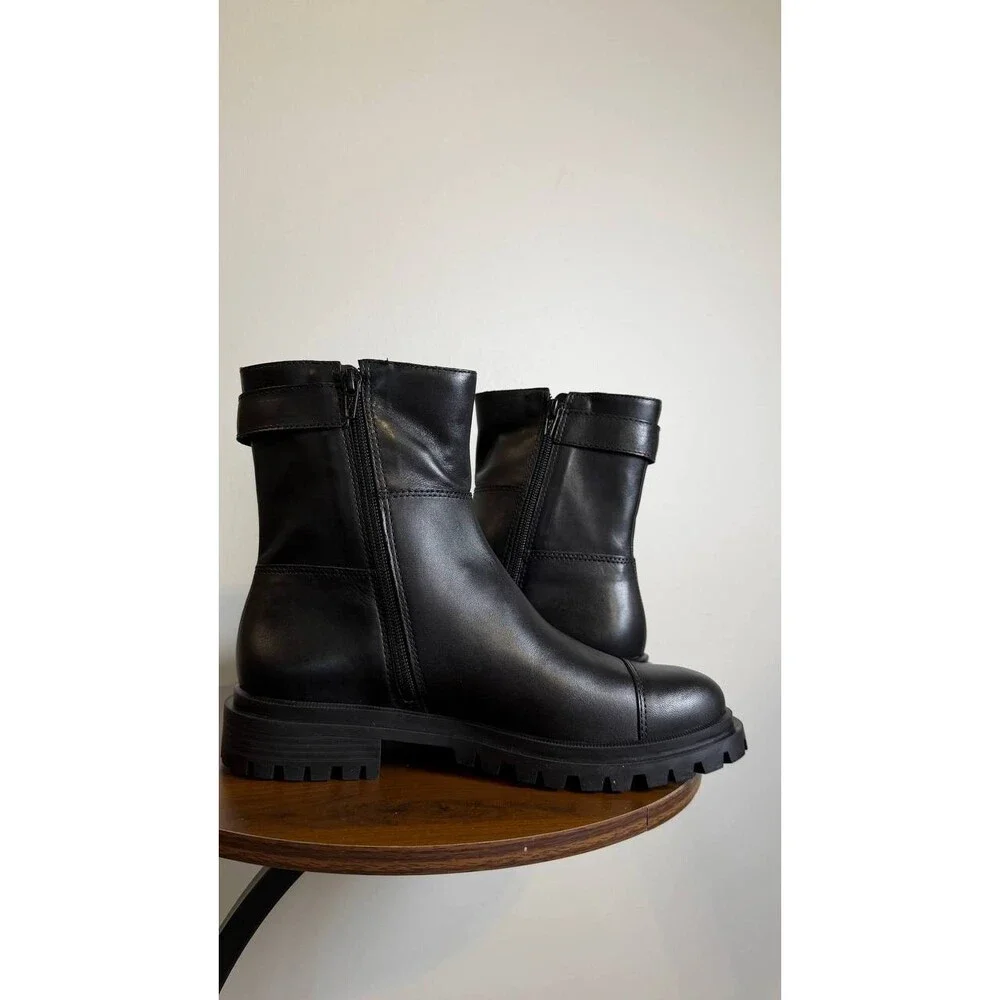 Arezzo Black Leather Booties 8B New in Box MSRP $159 - Picture 9 of 14